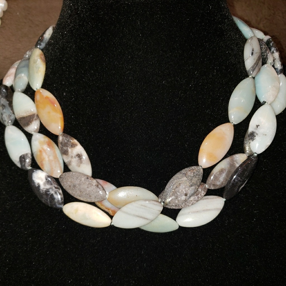 Beautiful Soft neutral stone necklace with Magnetic clasp